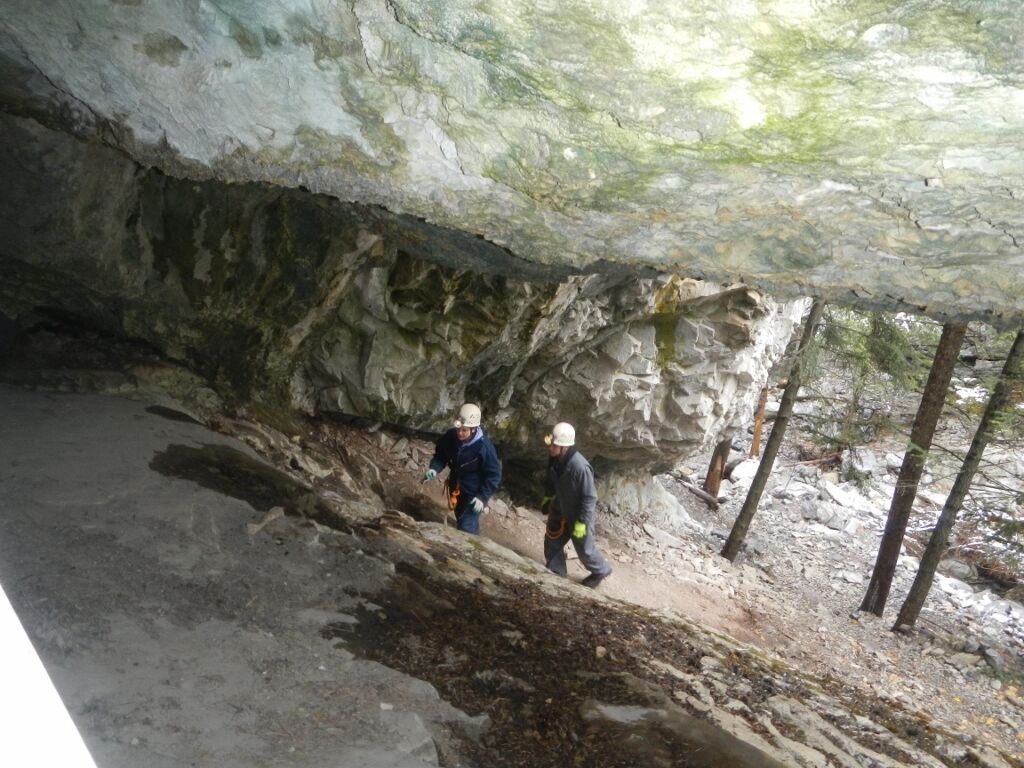 cave